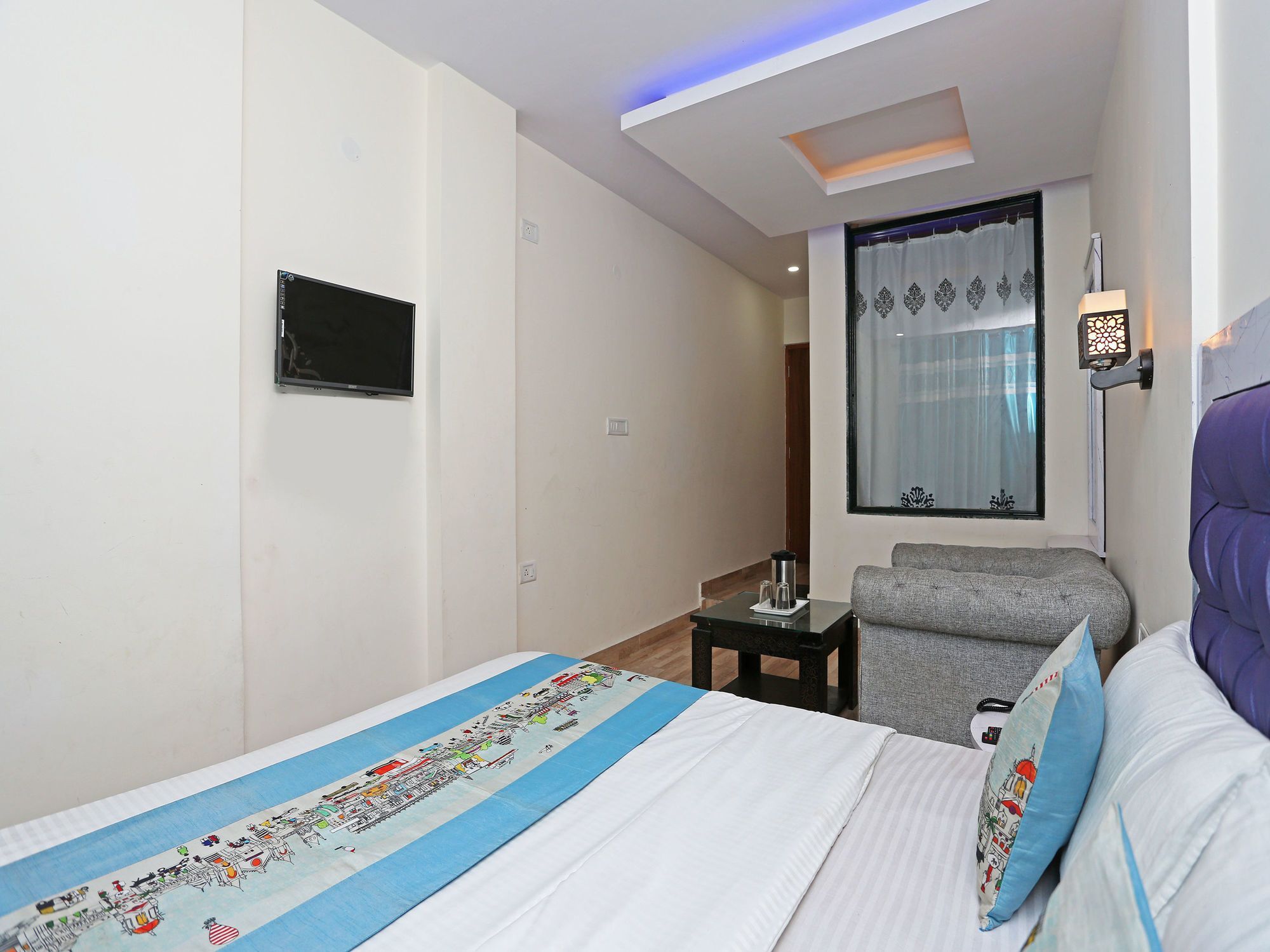 Oyo 9912 Hotel Rock Sea Manāli Esterno foto